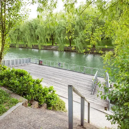 Riverview Residence-with Parking