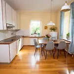 アパート Riverview - With Parking リュブリャナ