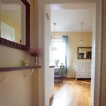 Riverview - With Parking アパート