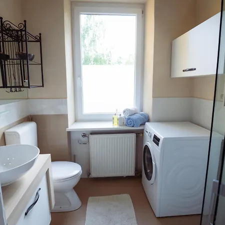 Riverview - With Parking Apartment *